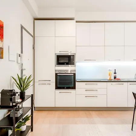 Apartment Essence Design *