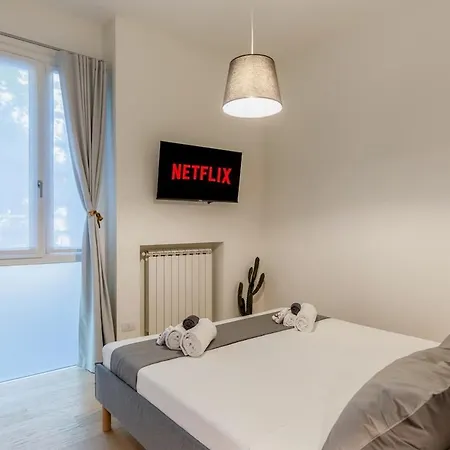 Essence Design Apartment Mailand